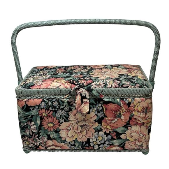 Vintage Floral Sewing Basket with Handle - Picture 1 of 13